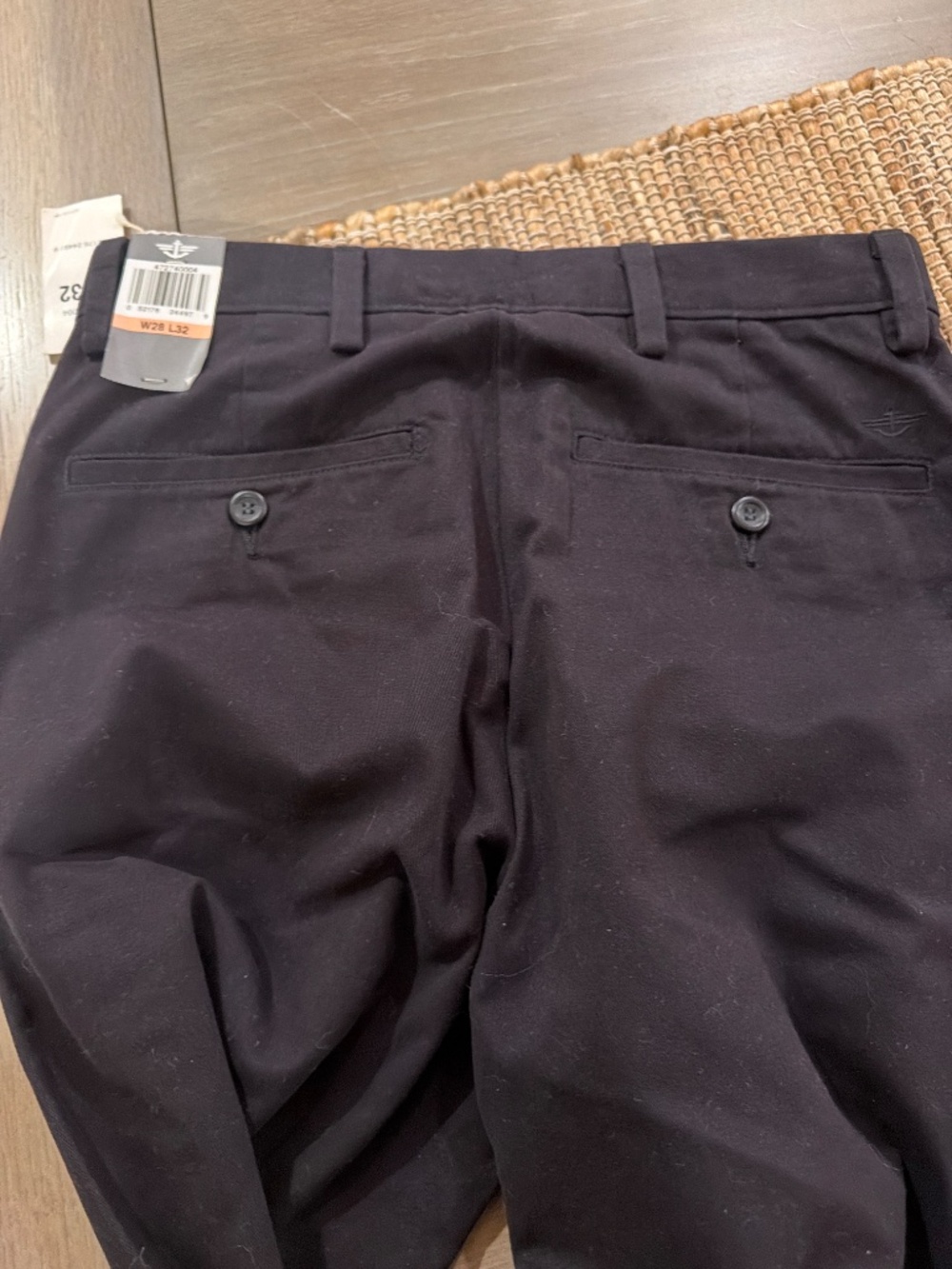 Dockers Flat Fromt Khakis - Picture 2 of 3